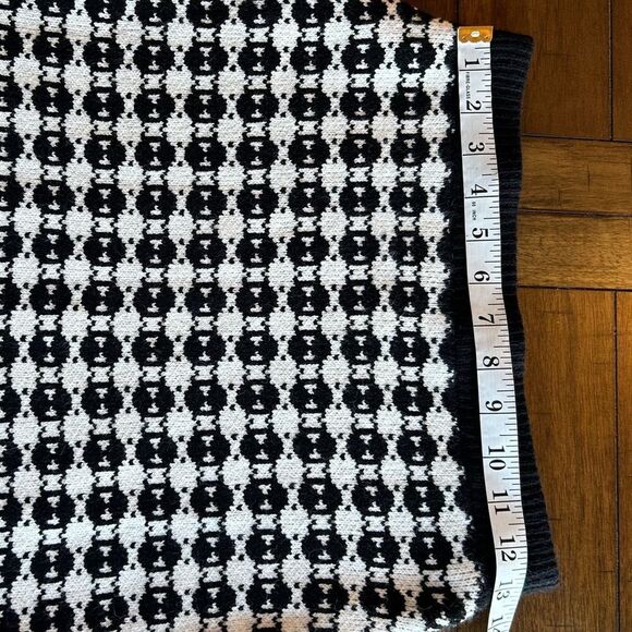 POL Black White Knit Mini Skirt Size Small - Picture 3 of 4